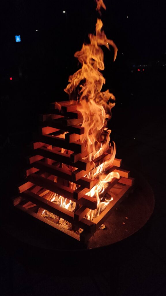 603804305_25557176053936367_8278463618519526687_n